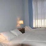 Boutique 3*